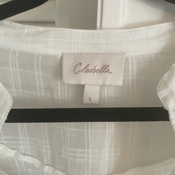 Cleobella Ivory Ruffle Blouse - Picture 2 of 4